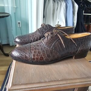 Cole Haan Caiman leather shoes